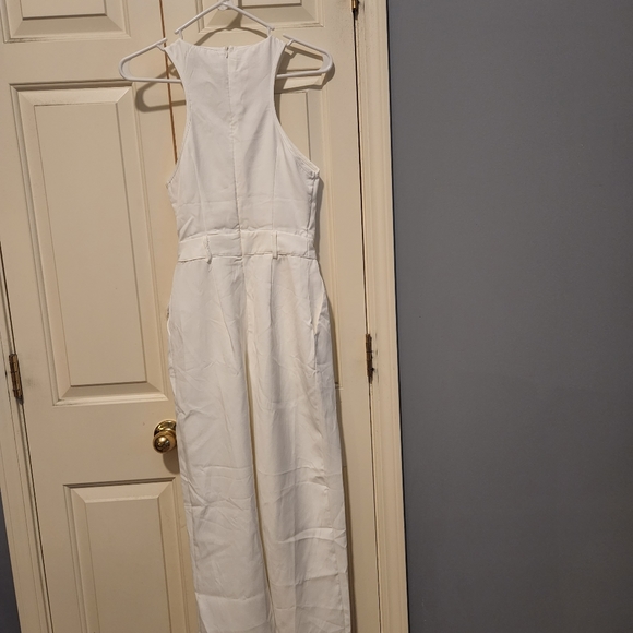 Pretty little thing racer back pocket detail jumpsuit - Picture 4 of 6